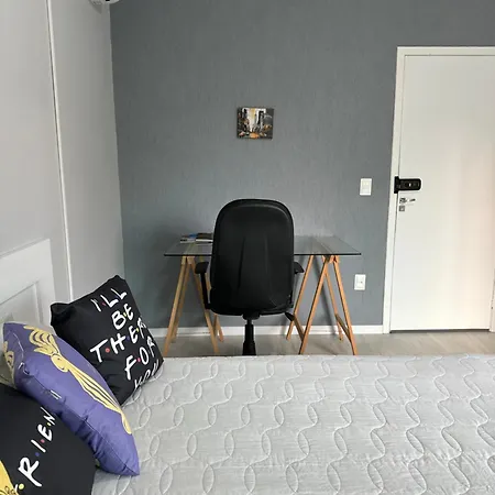 Quarto Acolhedor Com Tv, Ar Quente Frio E Sacada Em Casa Maylo Com Jardim Florianopolis Exterior photo