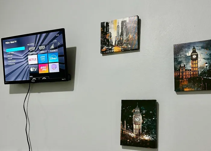 Quarto Acolhedor Com Tv, Ar Quente Frio E Sacada Em Casa Maylo Com Jardim