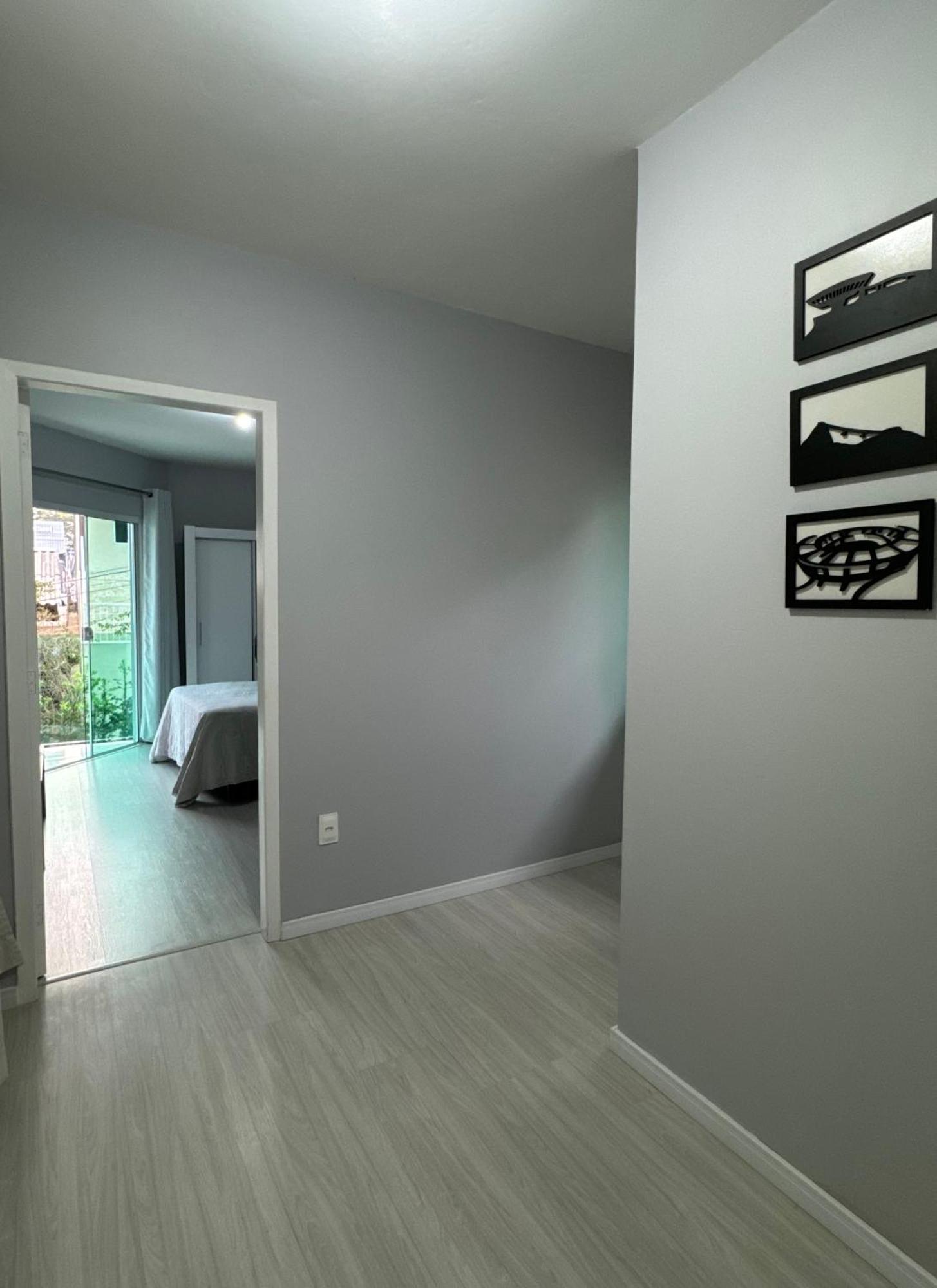Quarto Acolhedor Com Tv, Ar Quente Frio E Sacada Em Casa Maylo Com Jardim Homestay *