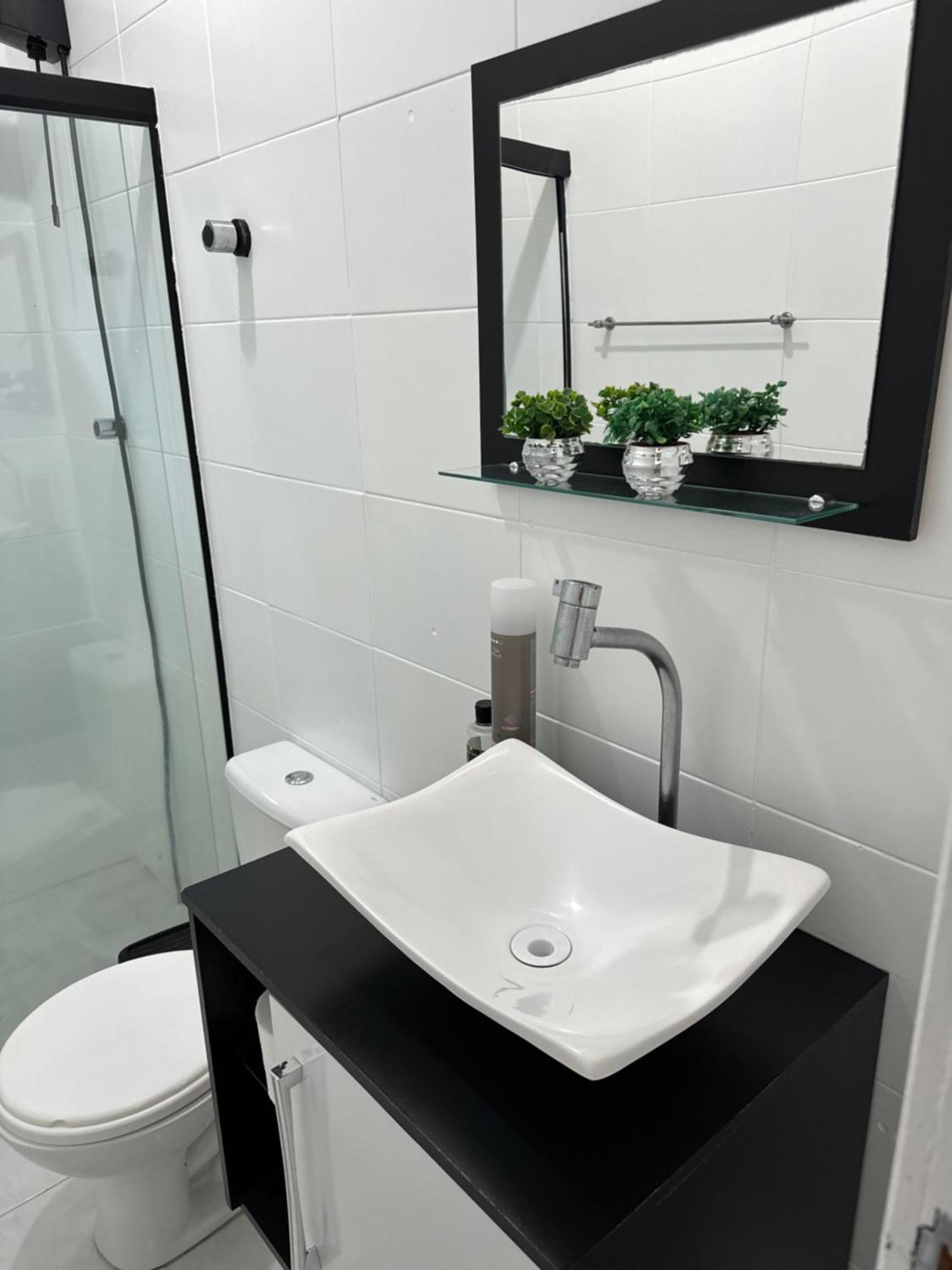 Quarto Acolhedor Com Tv, Ar Quente Frio E Sacada Em Casa Maylo Com Jardim *